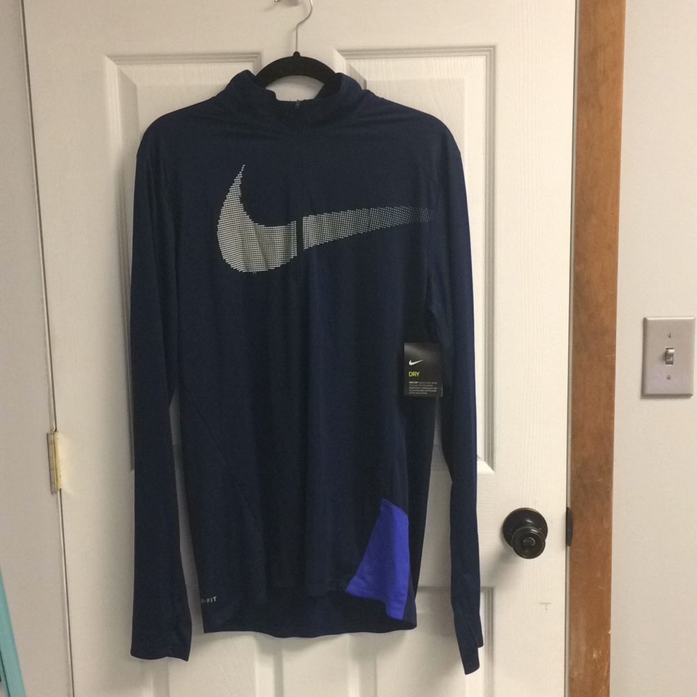 NEW WITH TAGS Nike Long Sleeve Zip Up Polo